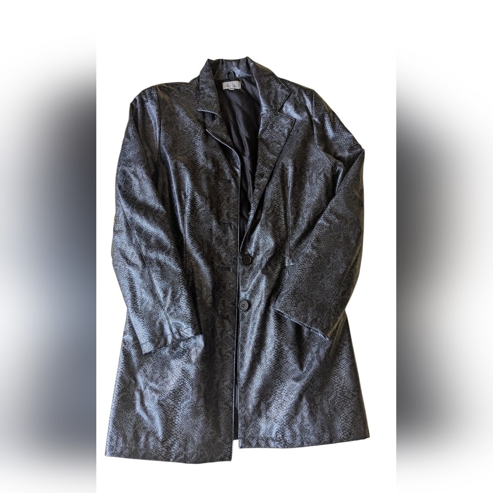 COPY - Women's Black Patterned Coat